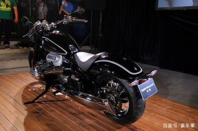 宝马“重机”摩托车来了,BMW R 18中国首秀,预售28.5万起